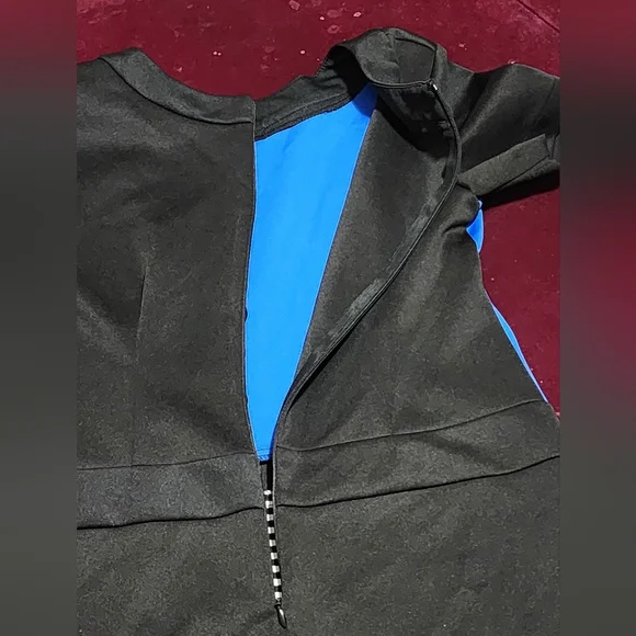 NWOT ... Sandra Darren Black Stripe Shortsleeve Dress ๐ - Picture 7 of 8